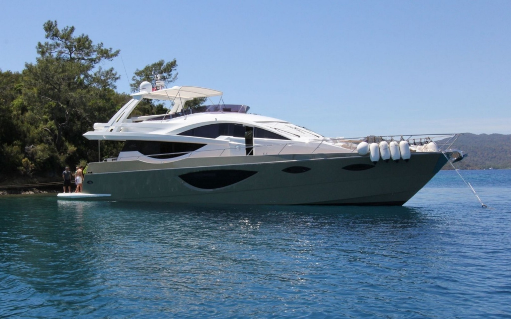 Numarine 78 Fly 35153qwr3.jpg