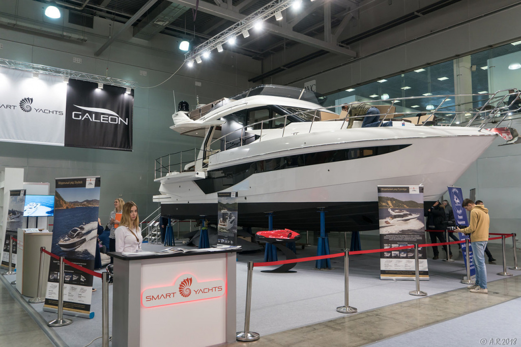 galeon460GLY.jpg