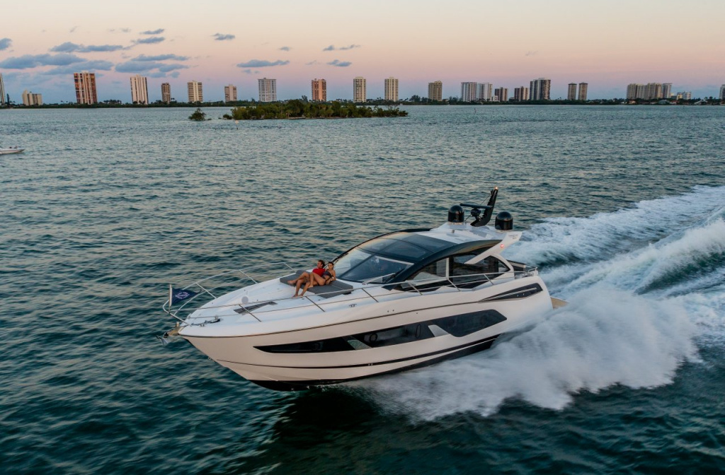 Sunseeker 55 Predator Evo.jpg