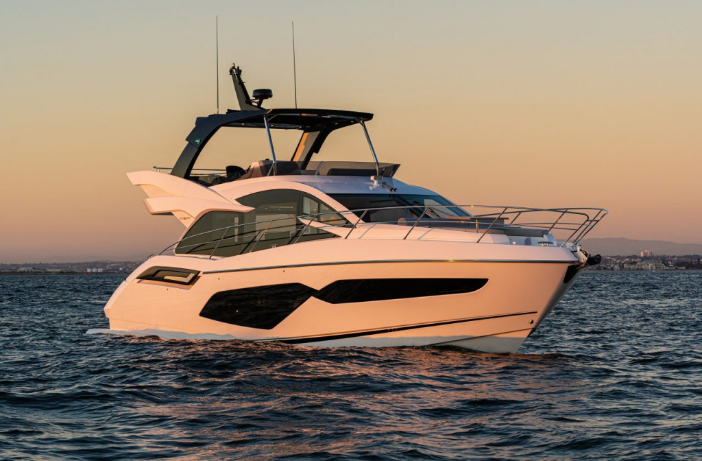 Sunseeker 55 Manhattan.jpg