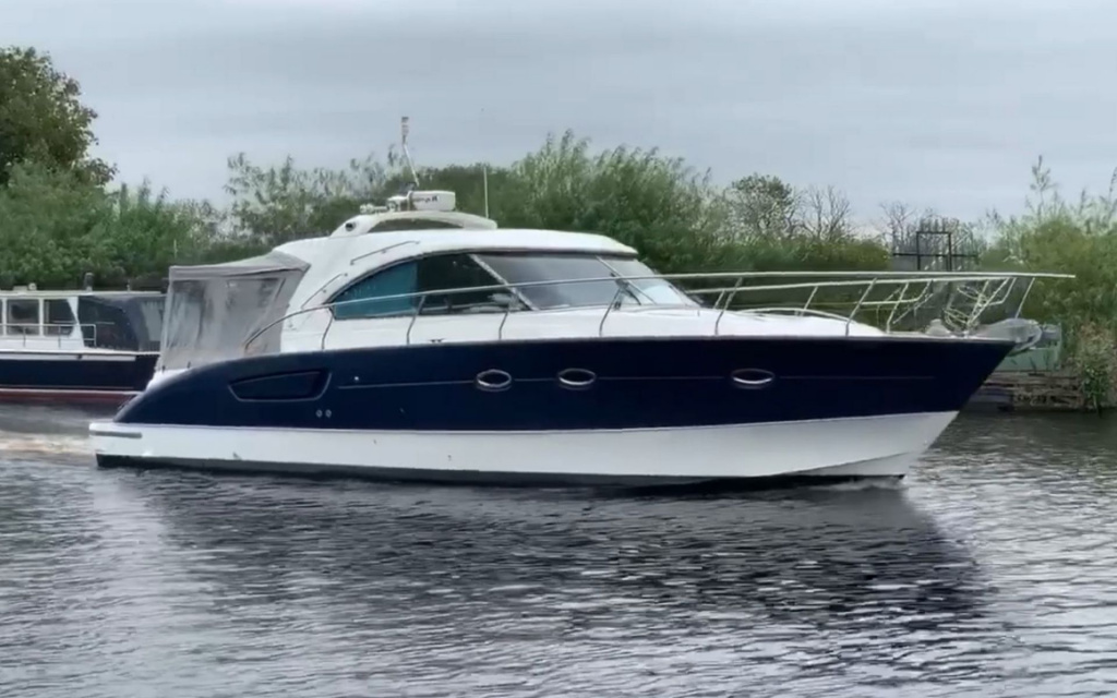 Beneteau Flyer 12 21841894.jpg