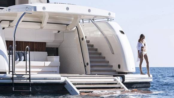 RUYA yacht