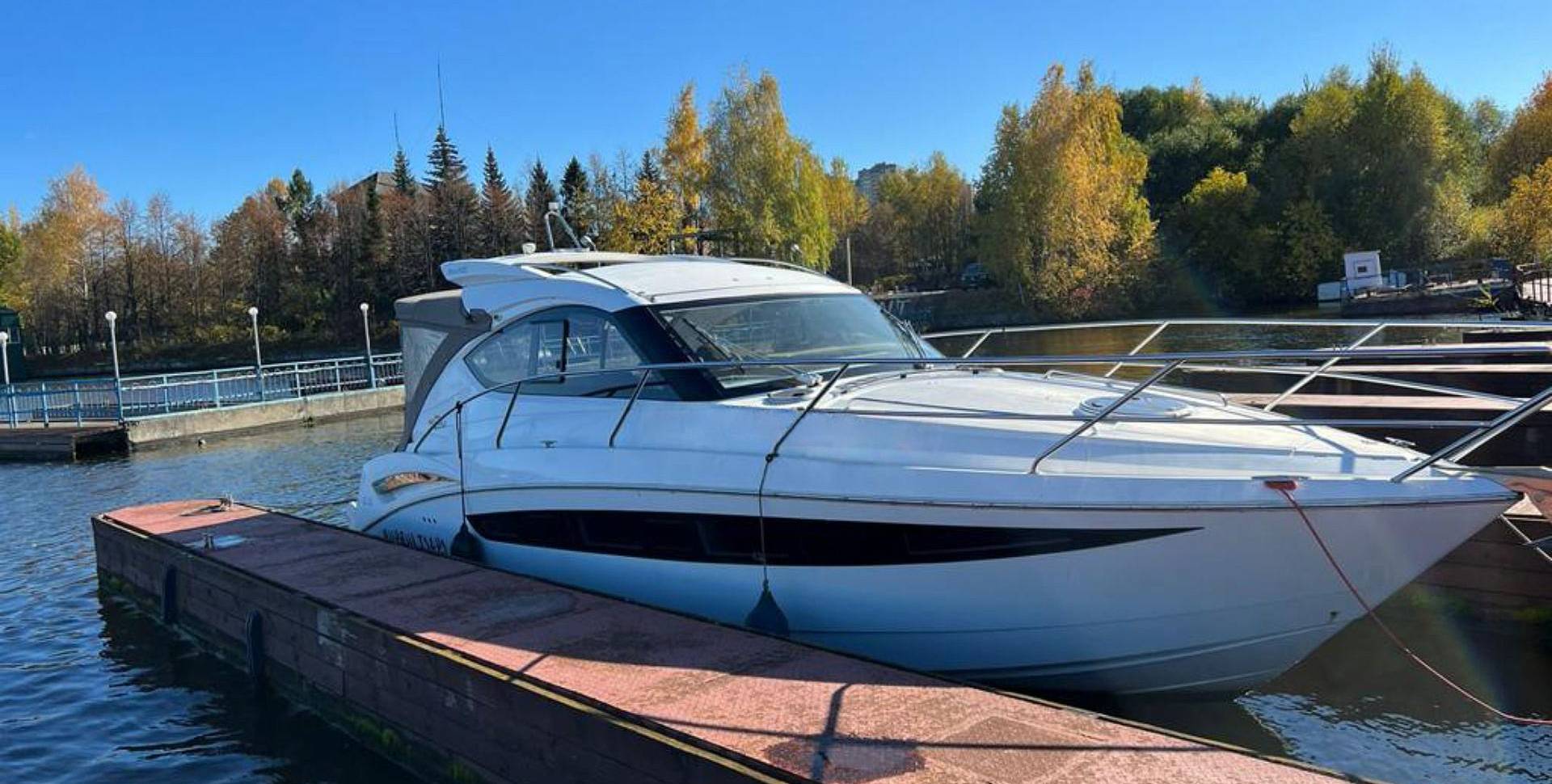 Яхта Galeon 325 HTS