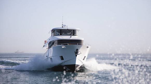 Яхта Nomad 70 SUV