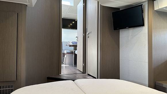 Яхта GRAN TURISMO 45