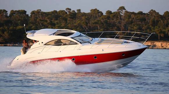 Яхта Beneteau 37 Monte Carlo