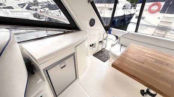 Яхта BAVARIA 30 SPORT