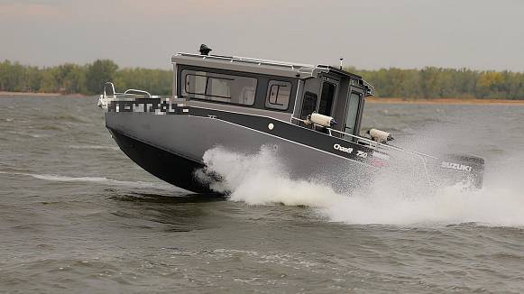 SWIFT CHASER 750 yacht