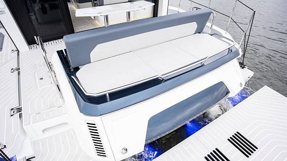 Яхта GALEON 435 GTI