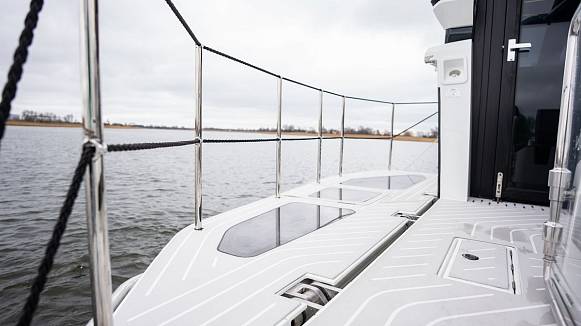 Яхта GALEON 435 GTI