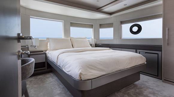 Яхта Nomad 70 SUV