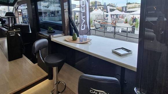 Яхта GALEON 640 FLY