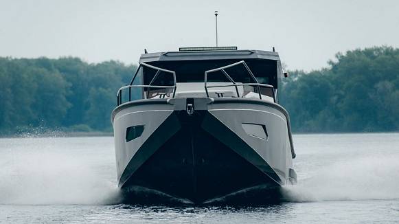 Яхта VICTORY A11