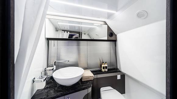 Яхта GALEON 325 GTO