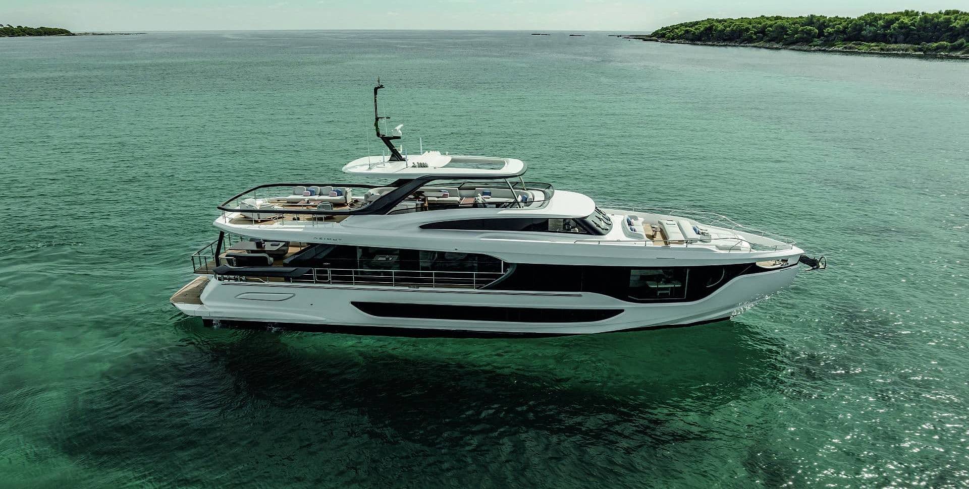 Azimut Grande 26M yacht