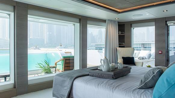 Яхта MAJESTY 175