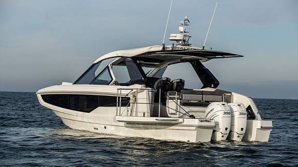 Яхта GALEON 325 GTO