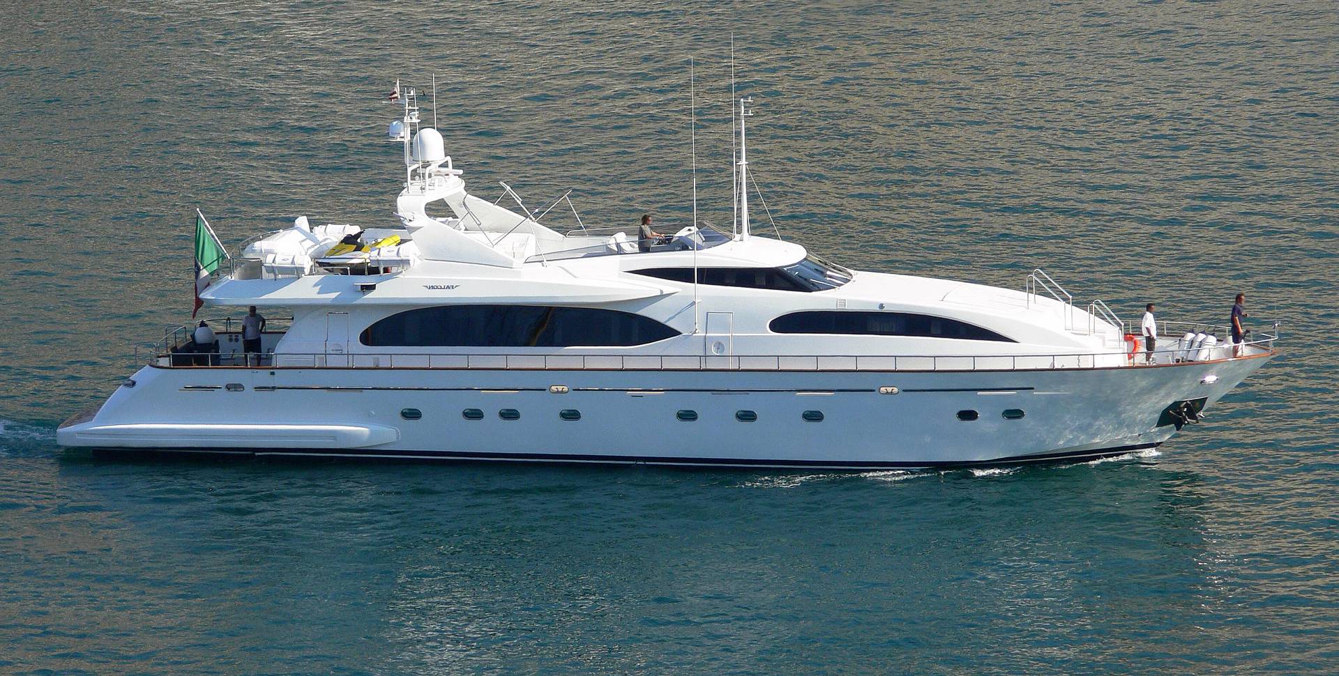 FALCON 102 yacht