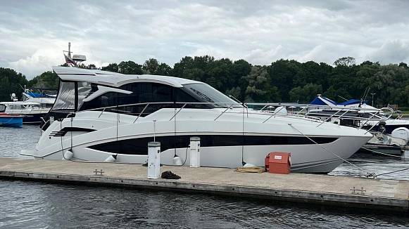 GALEON 425 HTS yacht