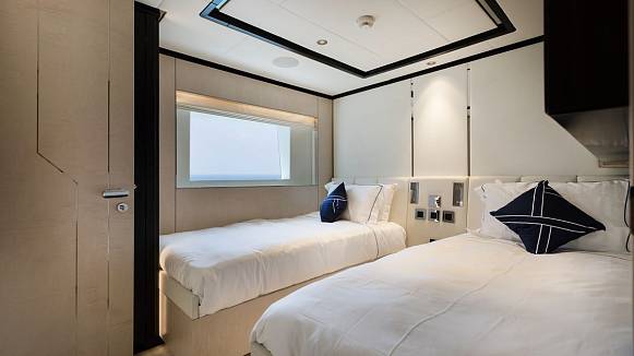 Яхта MAJESTY 120