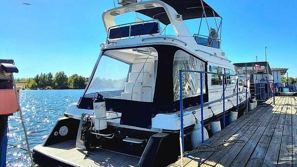 Яхта TRISTAN 345
