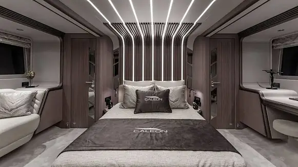 Яхта GALEON 800 FLY