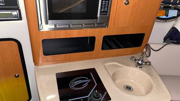 Яхта Crownline 260 CR