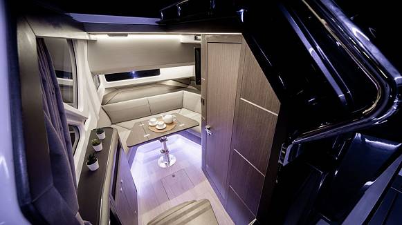 Яхта GALEON 325 GTO