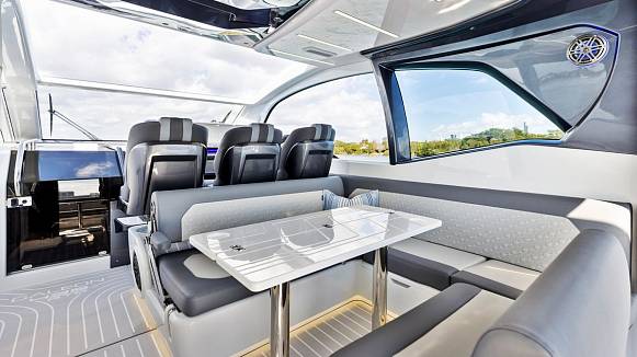 Яхта GALEON 435 GTO