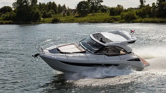 Яхта GALEON 335 HTS