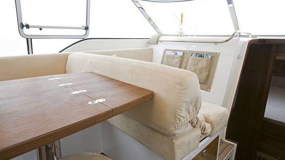 Яхта Marex 370 Aft Cabin