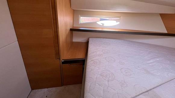 Яхта Galeon 325 HTS