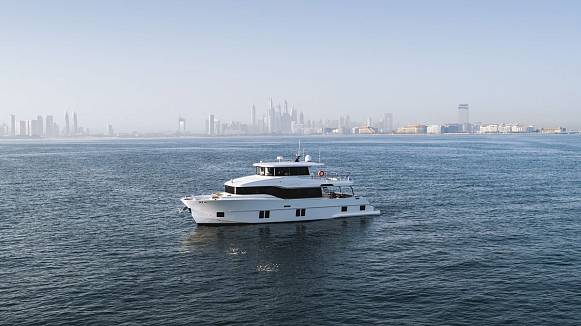 Яхта Nomad 70 SUV