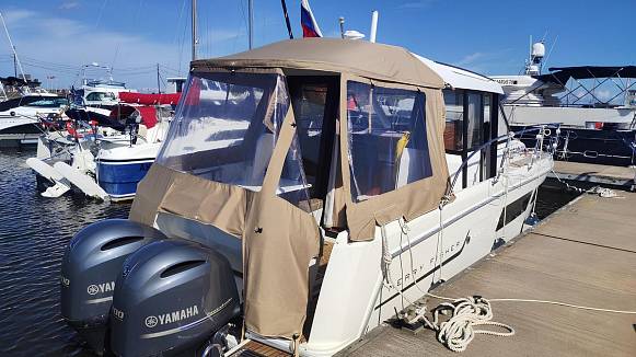 Яхта Merry Fisher 855