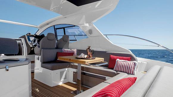 Яхта AZIMUT 45 ATLANTIS