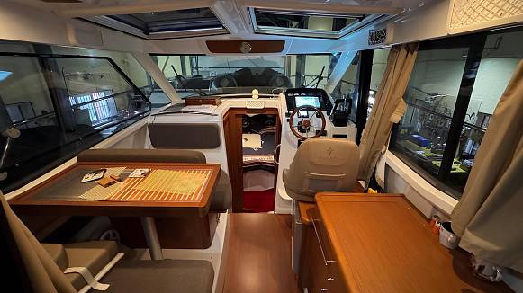 Яхта Merry Fisher 855