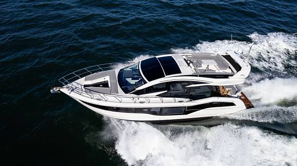 Яхта GALEON 510 SKY