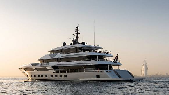 Яхта MAJESTY 175