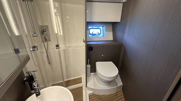 Яхта GRAN TURISMO 45