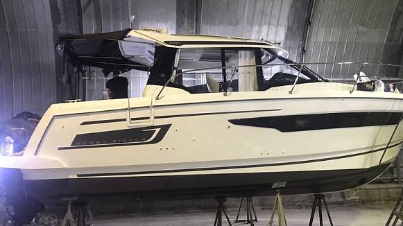 Яхта Merry Fisher 895