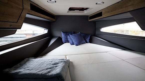 Яхта VICTORY A11