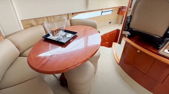 Яхта FAIRLINE SQUADRON 62