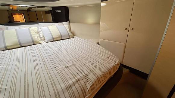 Яхта CRANCHI ATLANTIQUE 43