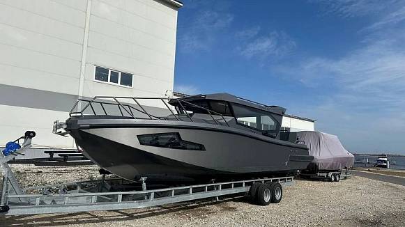 Яхта VICTORY A11