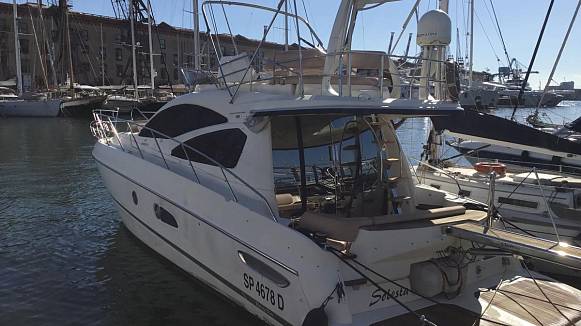 Яхта CRANCHI ATLANTIQUE 43